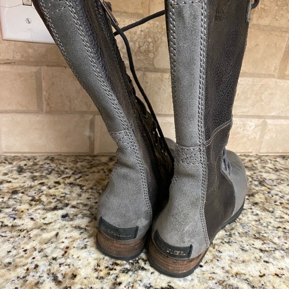 SOREL boots - Picture 3 of 6